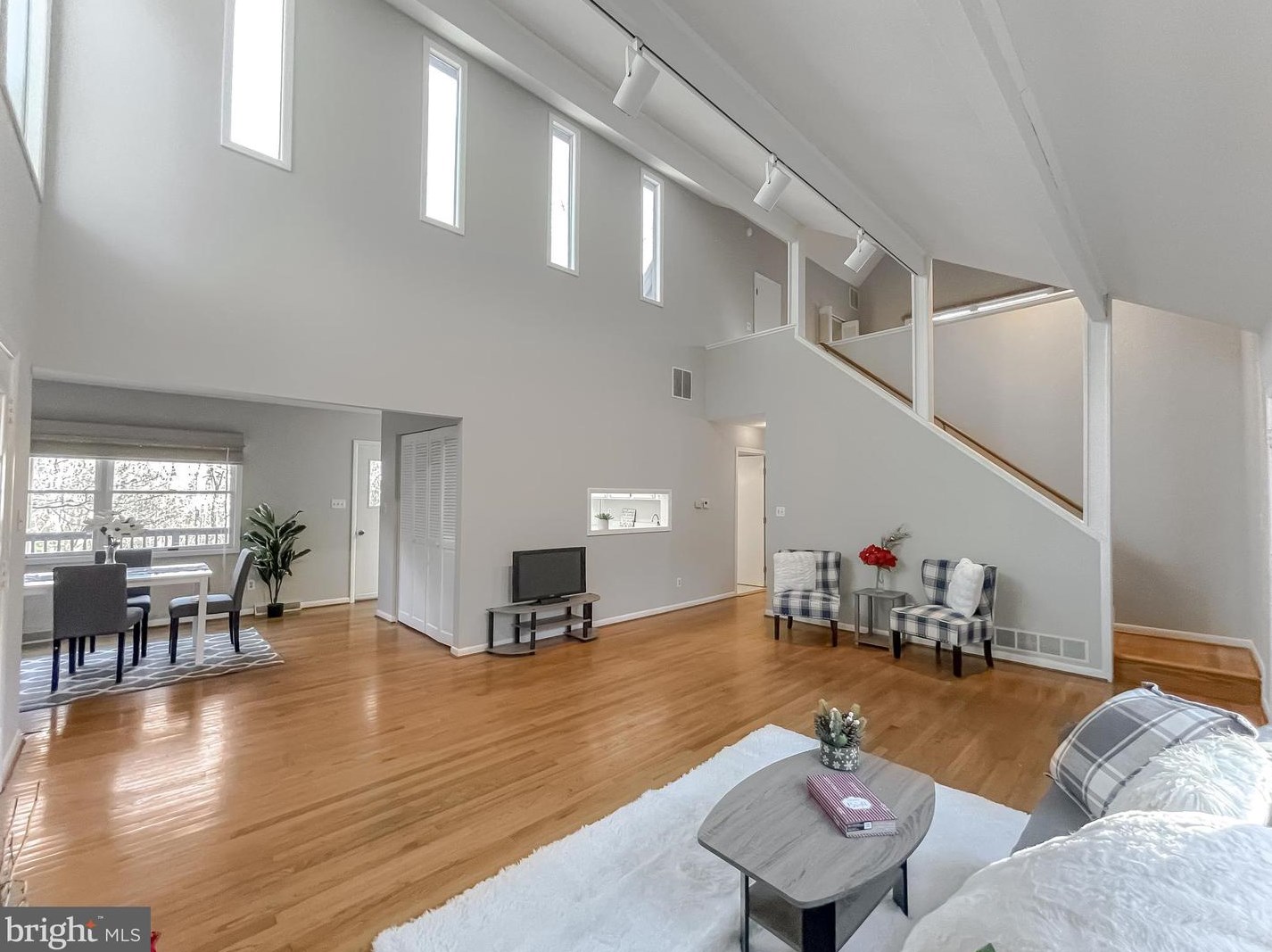 43914 Drum Cliff Rd, Hollywood, MD 20636