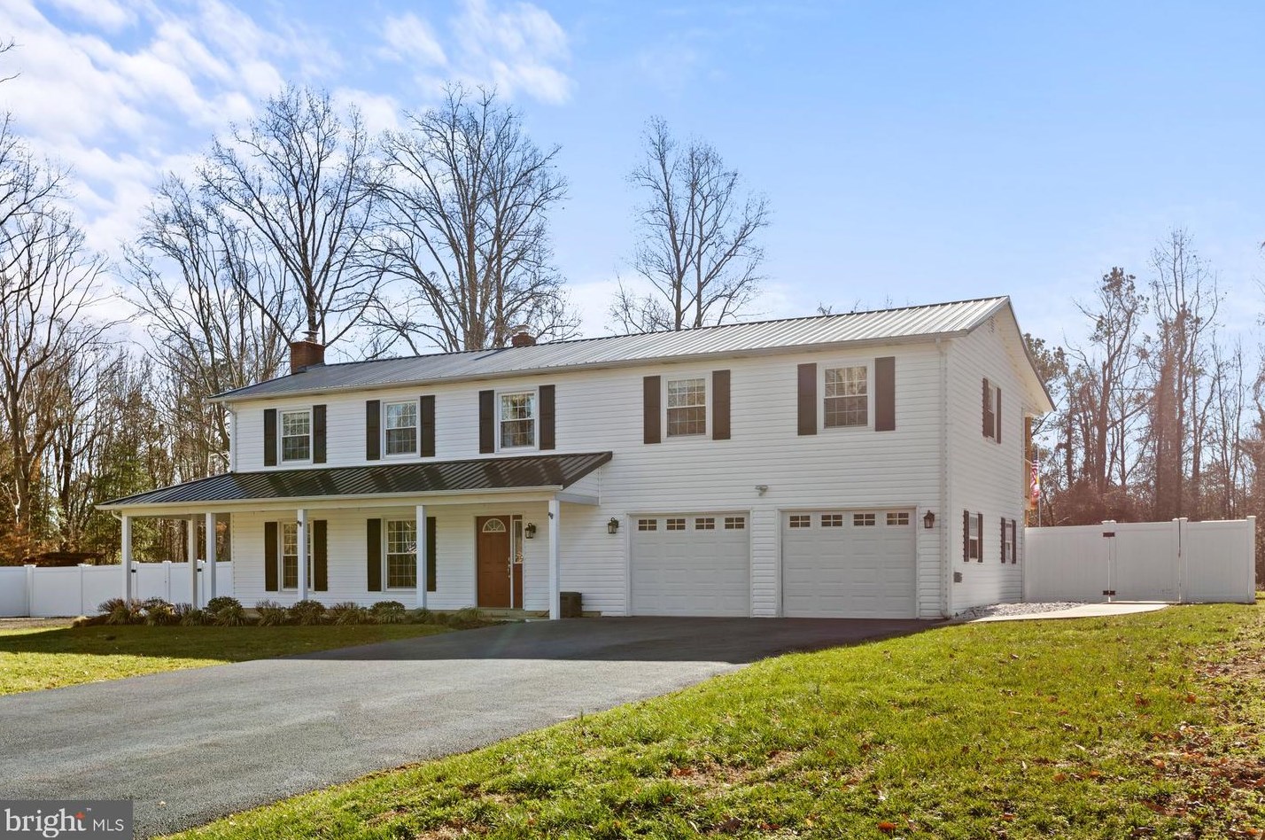 42529 Anne Ct, Hollywood, MD 20636