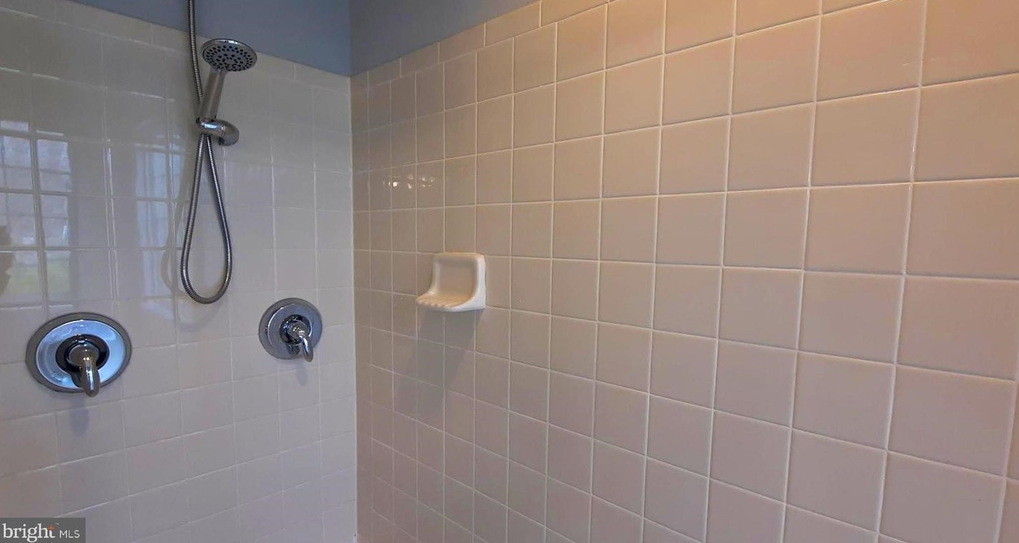 43980 Swift Fox Dr, California MD  20619-7123 exterior