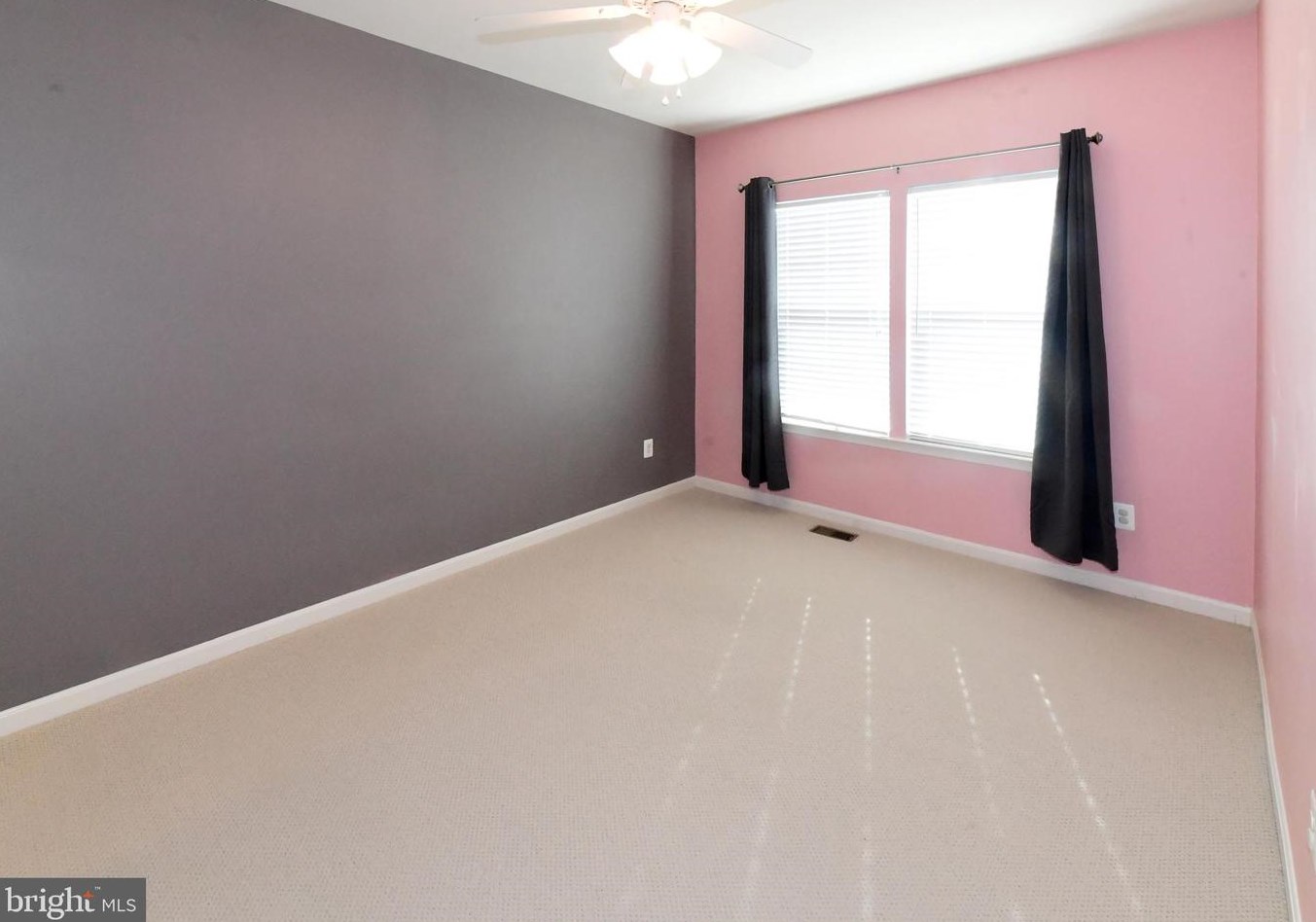 43980 Swift Fox Dr, California MD  20619-7123 exterior