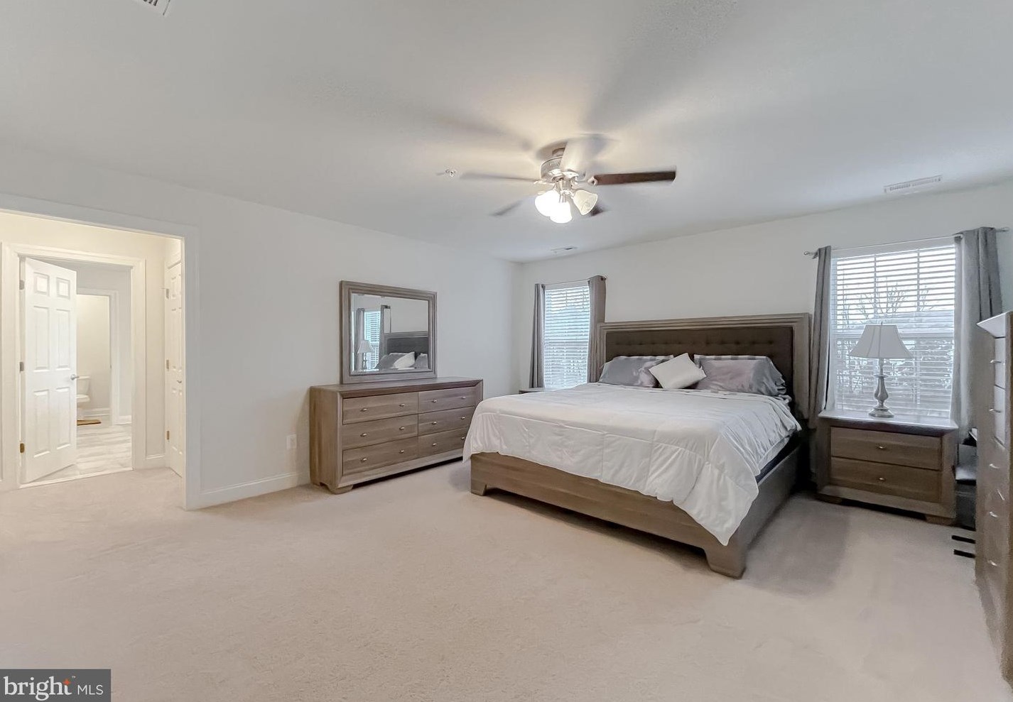 46946 Pembrooke St, Lex Pk MD  20653-8222 exterior