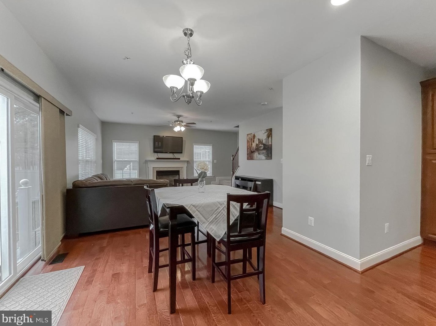 46946 Pembrooke St, Lex Pk MD  20653-8222 exterior