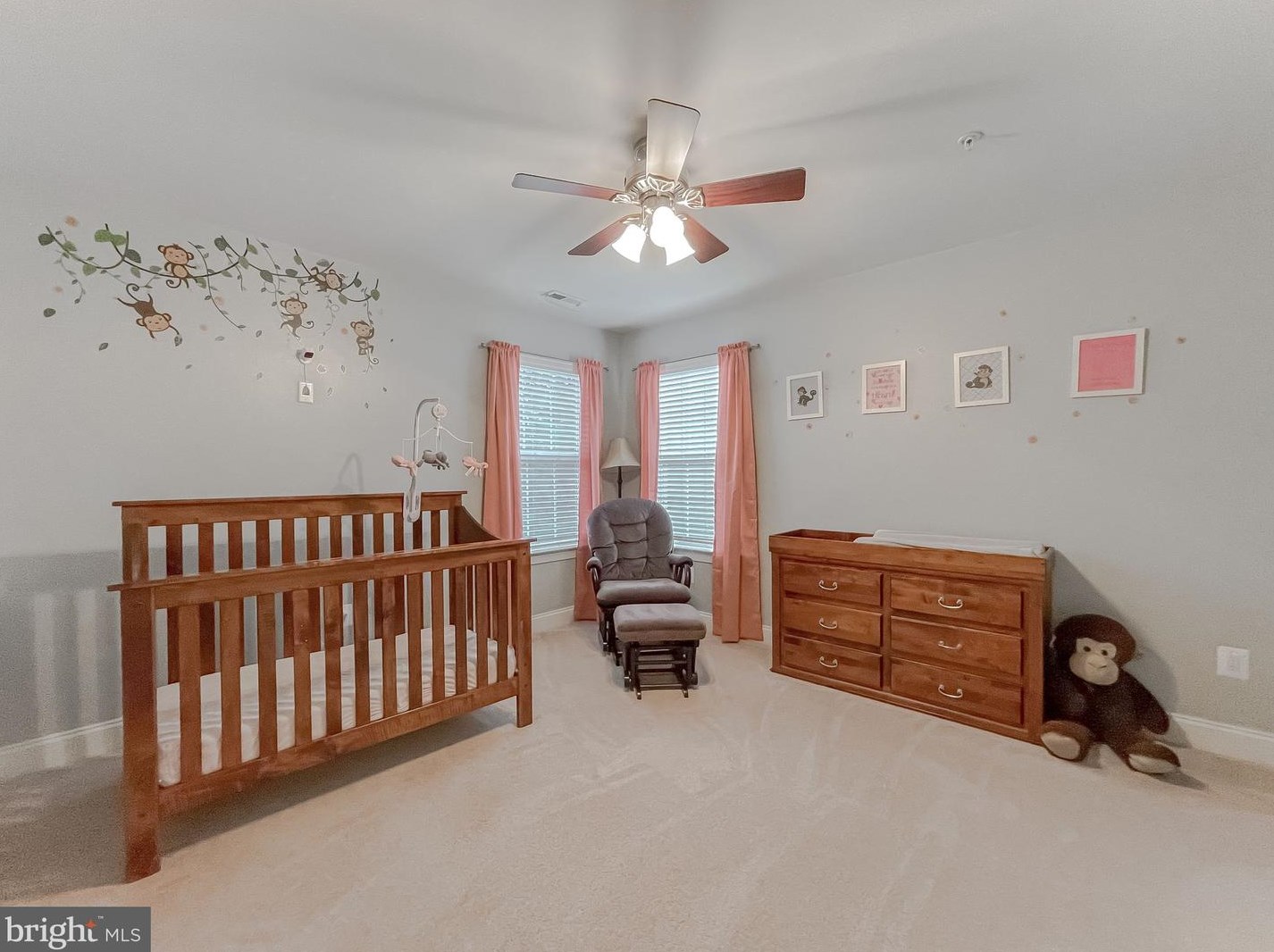 46946 Pembrooke St, Lex Pk MD  20653-8222 exterior