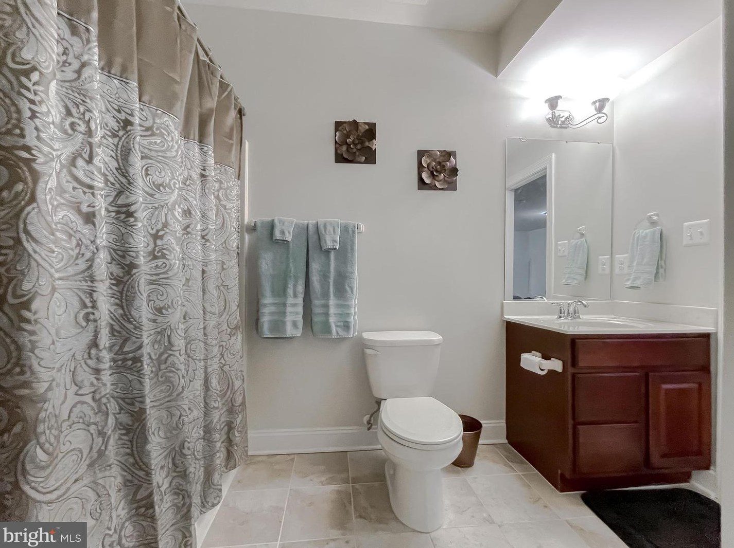 46946 Pembrooke St, Lex Pk MD  20653-8222 exterior