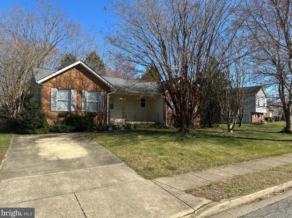 22060 Clipper Dr, Great Mills, MD 20634-2263