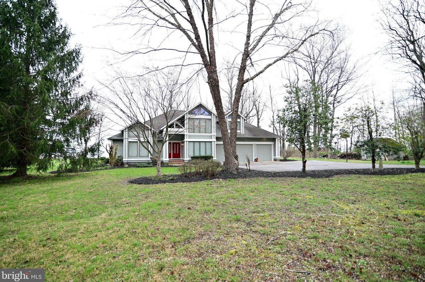 41970 Gibson Dr, Mechanicsville, MD 20659