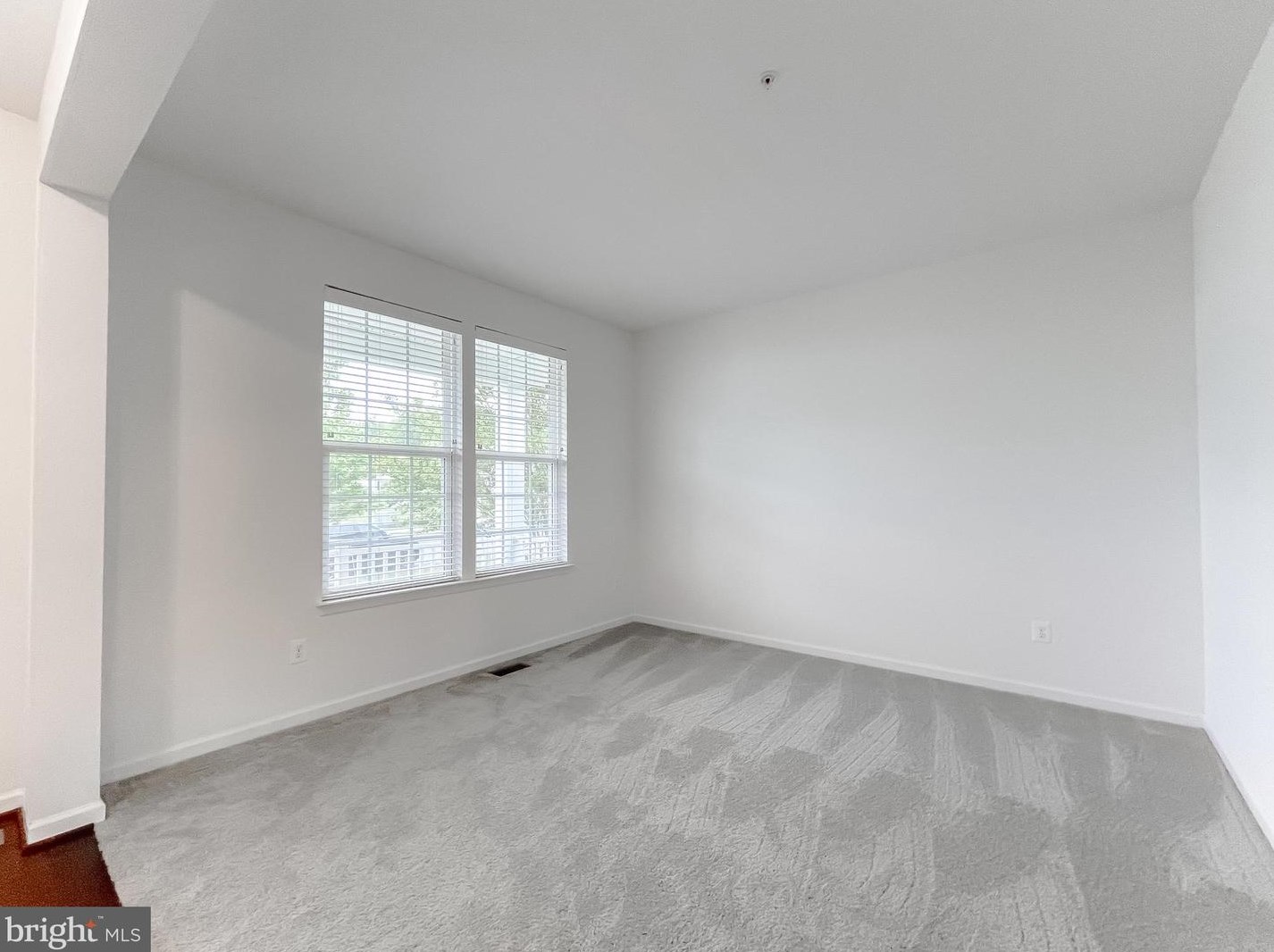 43932 Swift Fox Dr, California MD  20619-7136 exterior