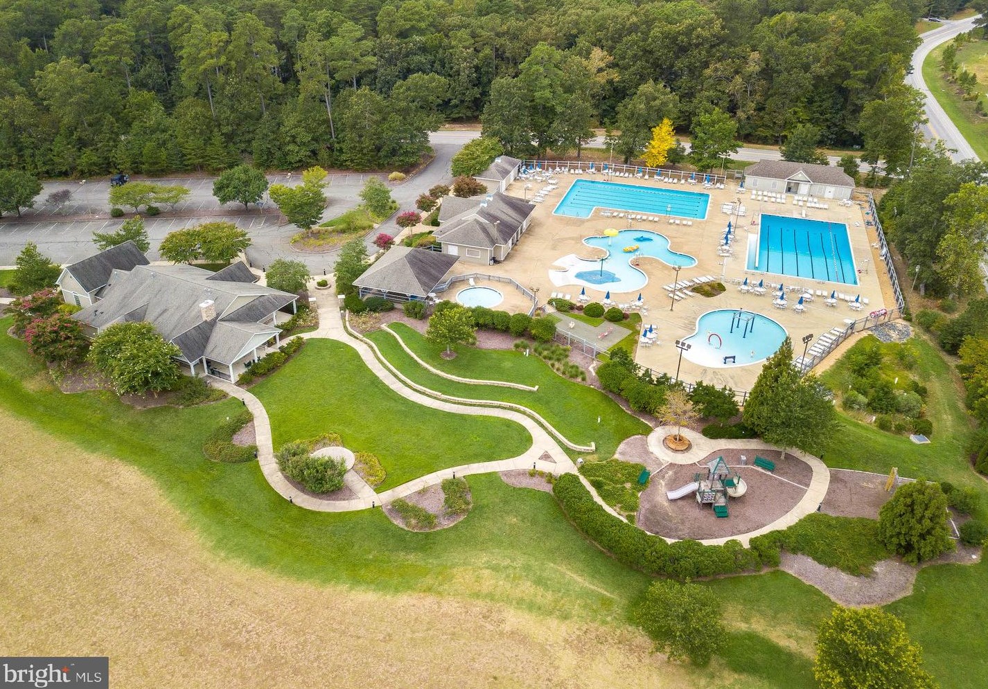 43932 Swift Fox Dr, California MD  20619-7136 exterior