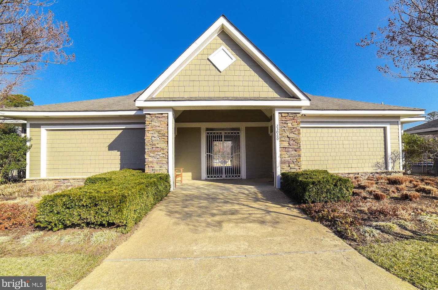 43932 Swift Fox Dr, California MD  20619-7136 exterior