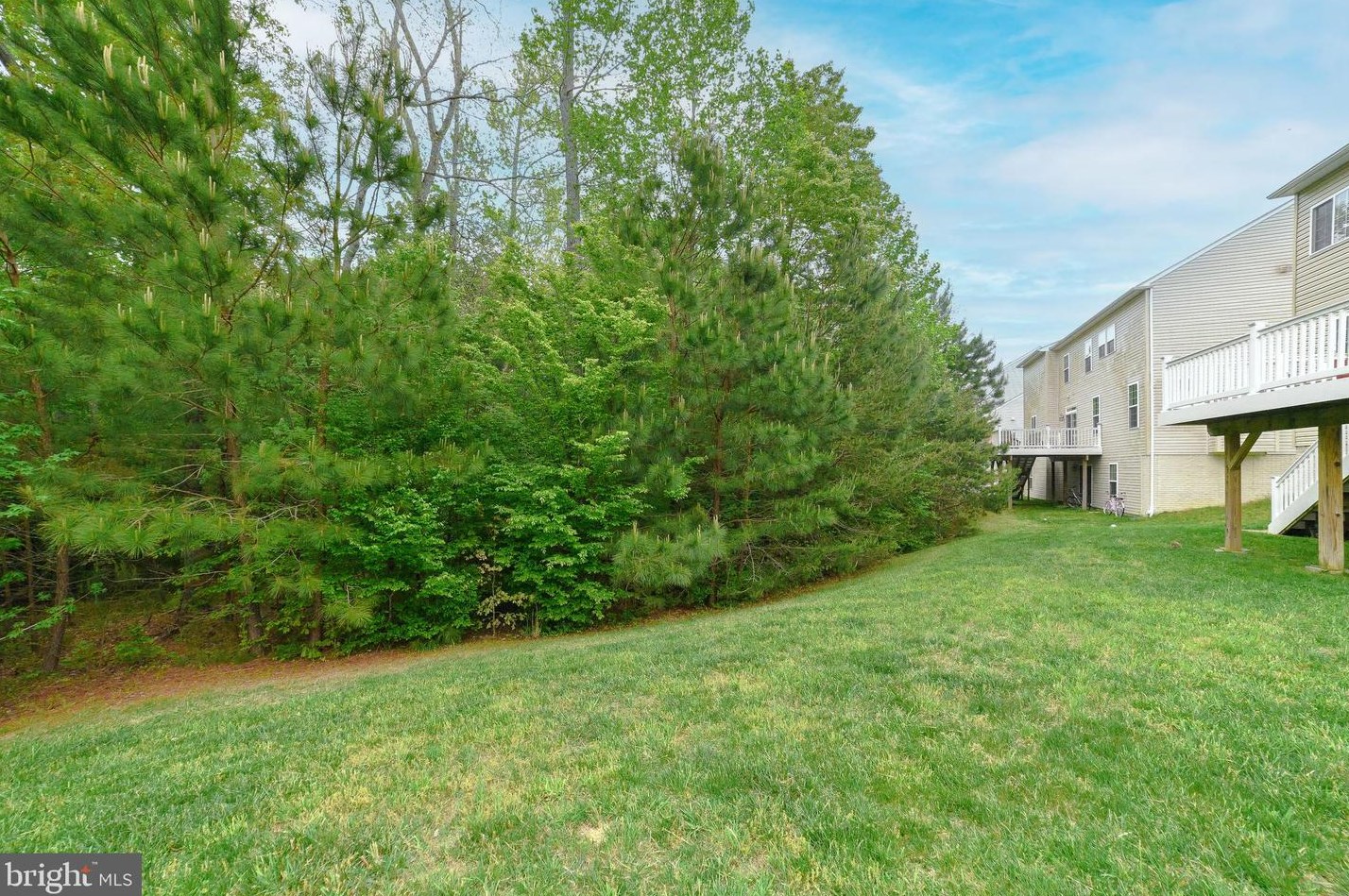 43932 Swift Fox Dr, California MD  20619-7136 exterior