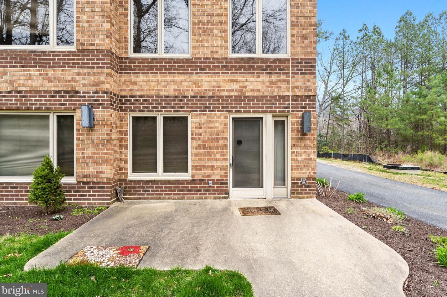 23140 Cobblestone Ln #101, California, MD 20619