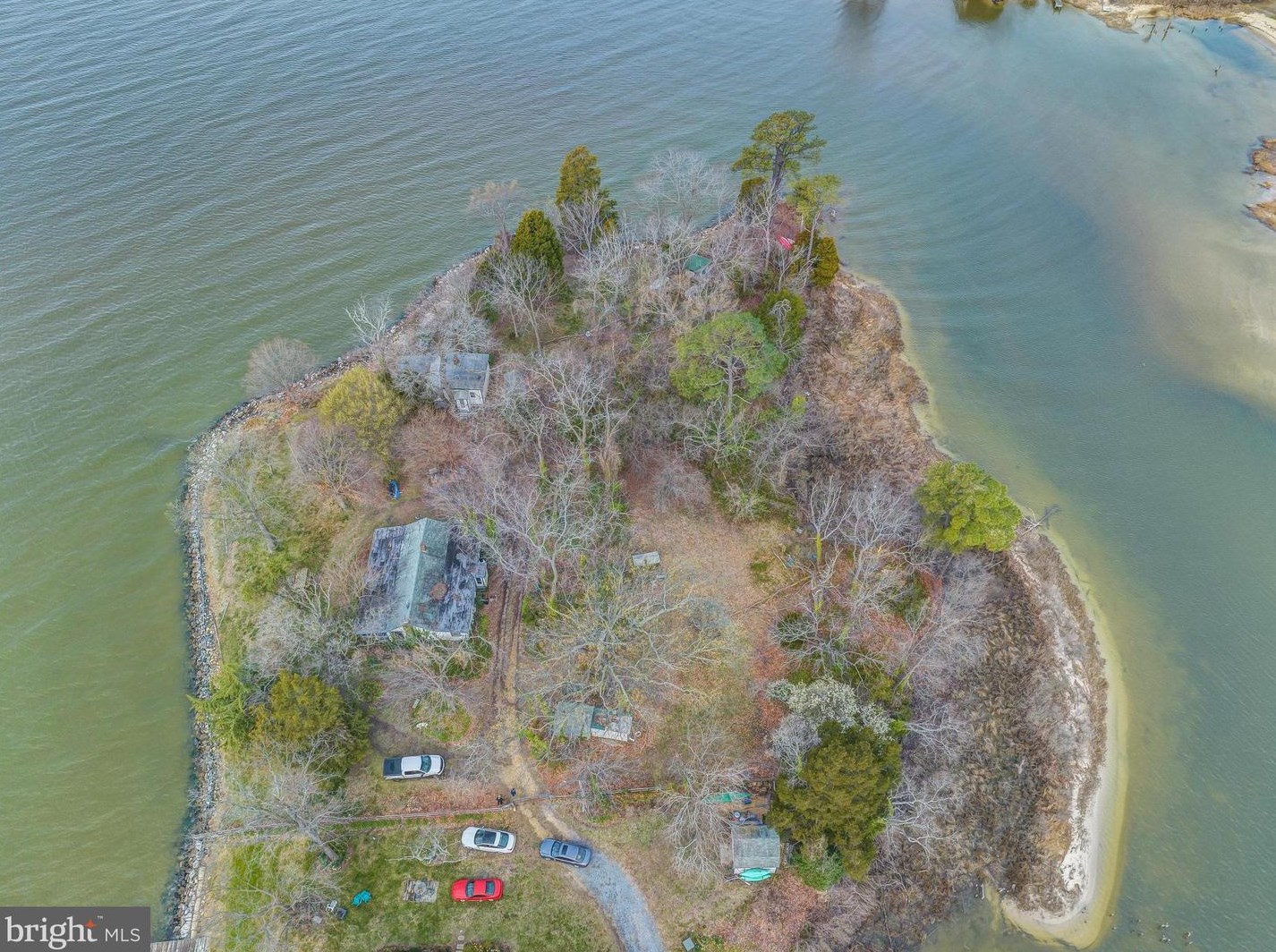 37975 Beach Rd, Coltons Point, MD 20626