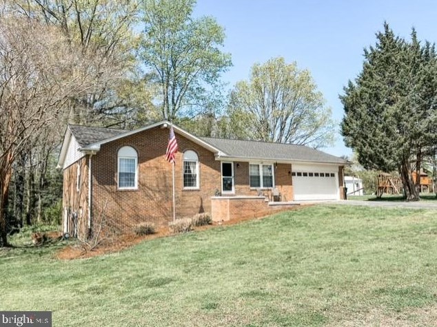24295 Windy Ct, Hollywood, MD 20636