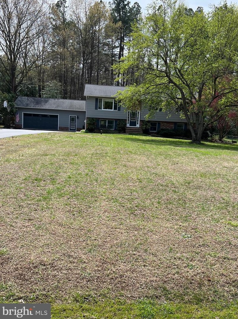 44607 Judy Ct, Hollywood, MD 20636