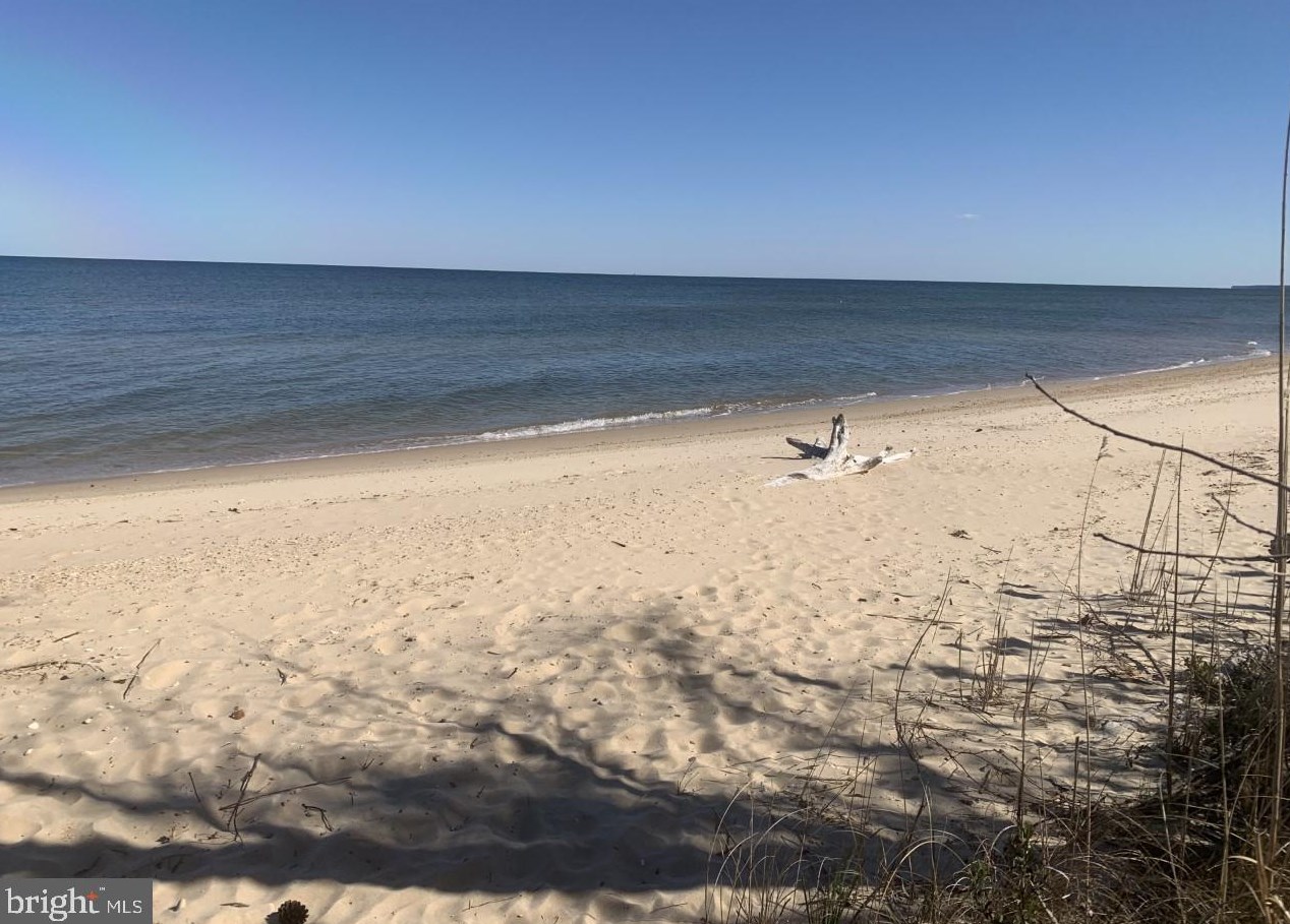 48395 Sunburst Dr, Lex Pk MD  20653-4588 exterior