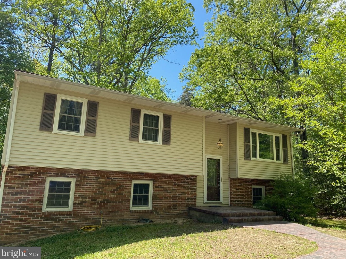 21987 Magnolia Dr, California, MD 20619