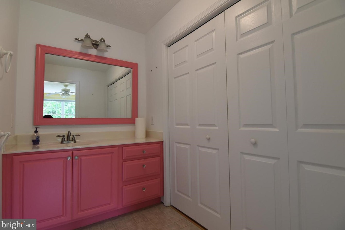 19312 King James Pkwy, Lex Pk MD  20653-3631 exterior