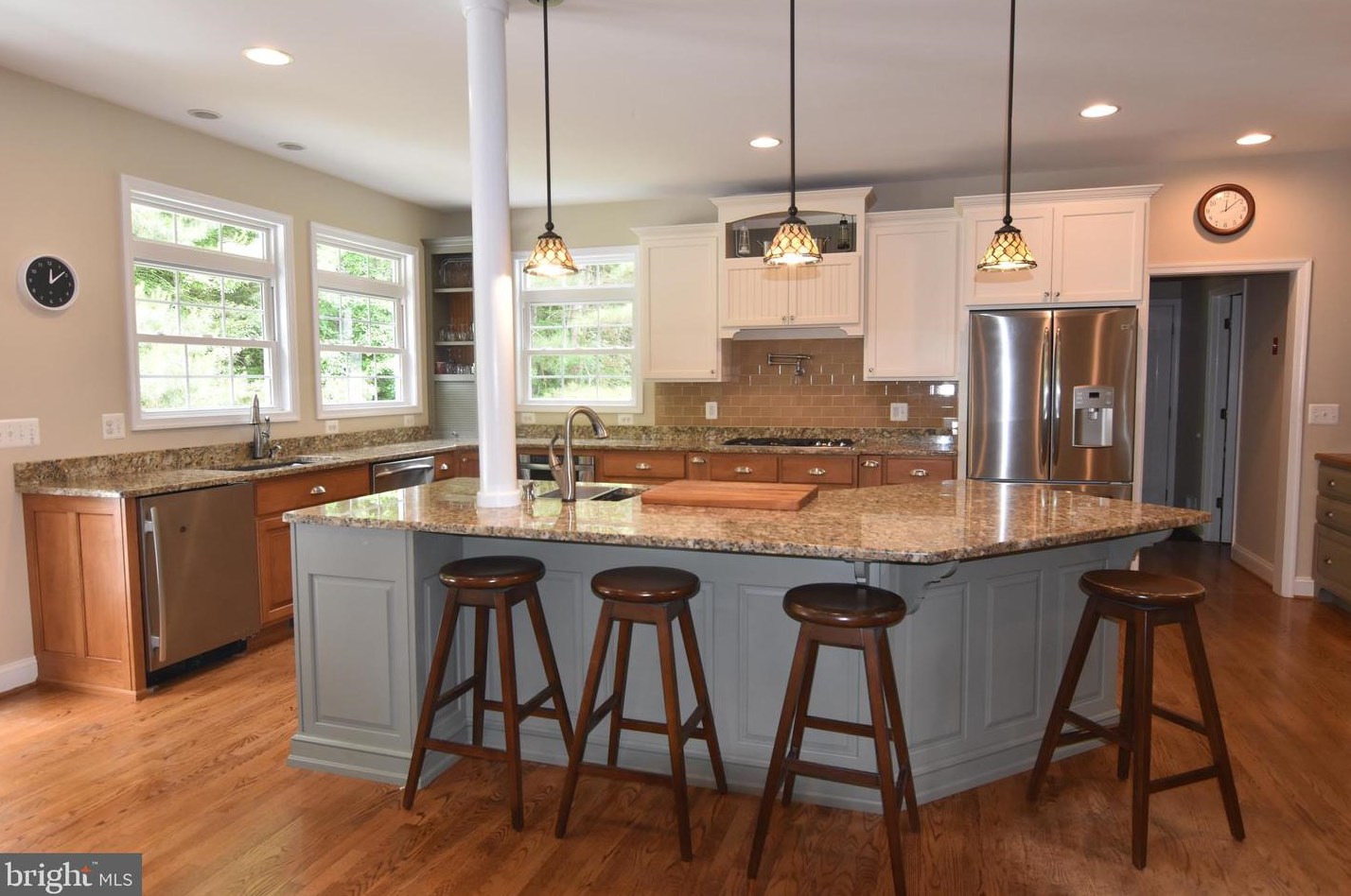 19312 King James Pkwy, Lex Pk MD  20653-3631 exterior