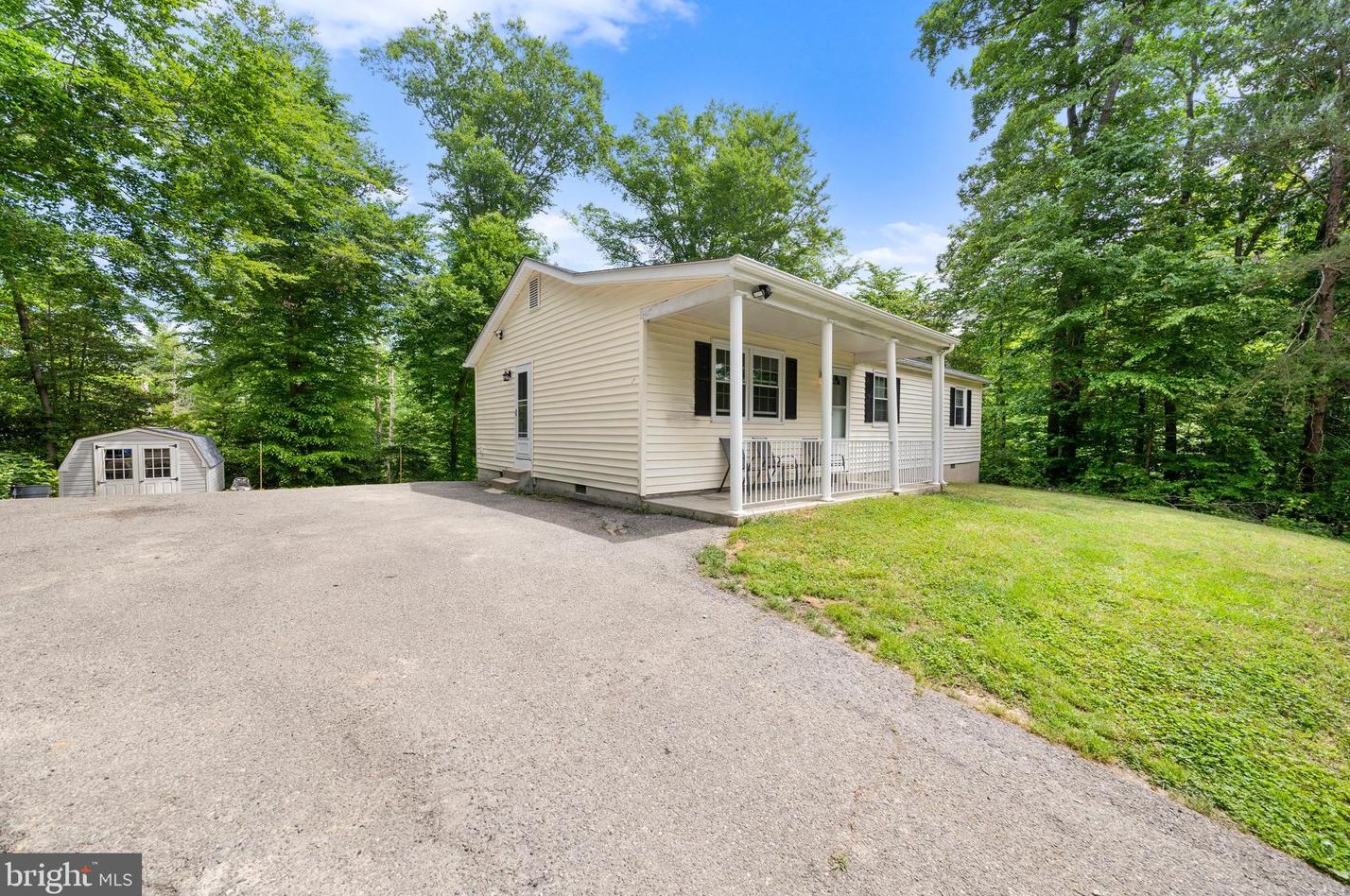 27270 Bosse Dr, Mechanicsville, MD 20659