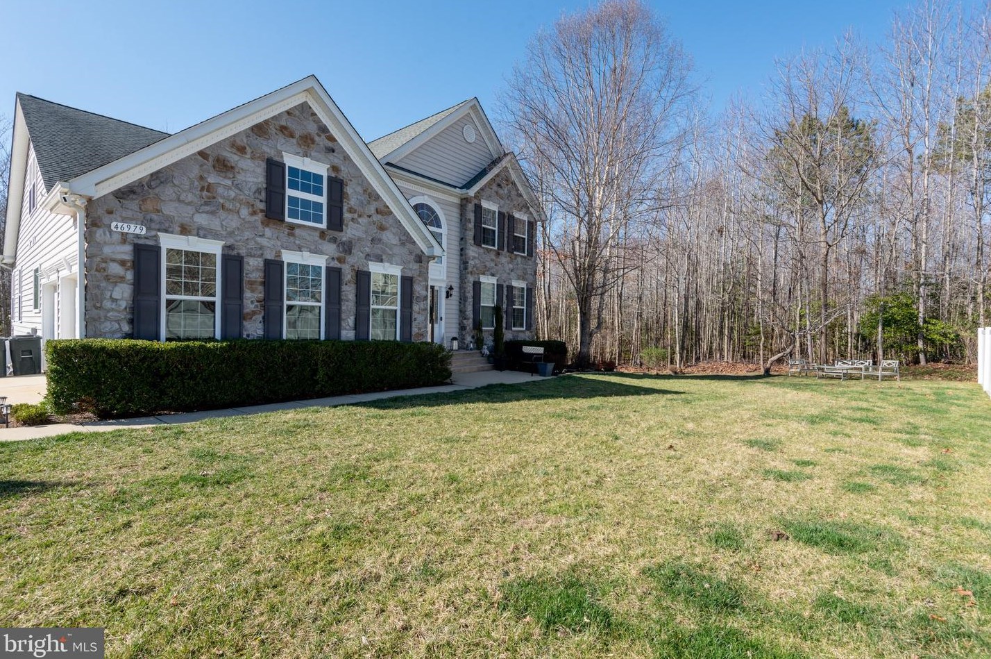 46979 Pembrooke St, Lex Pk MD  20653-8222 exterior