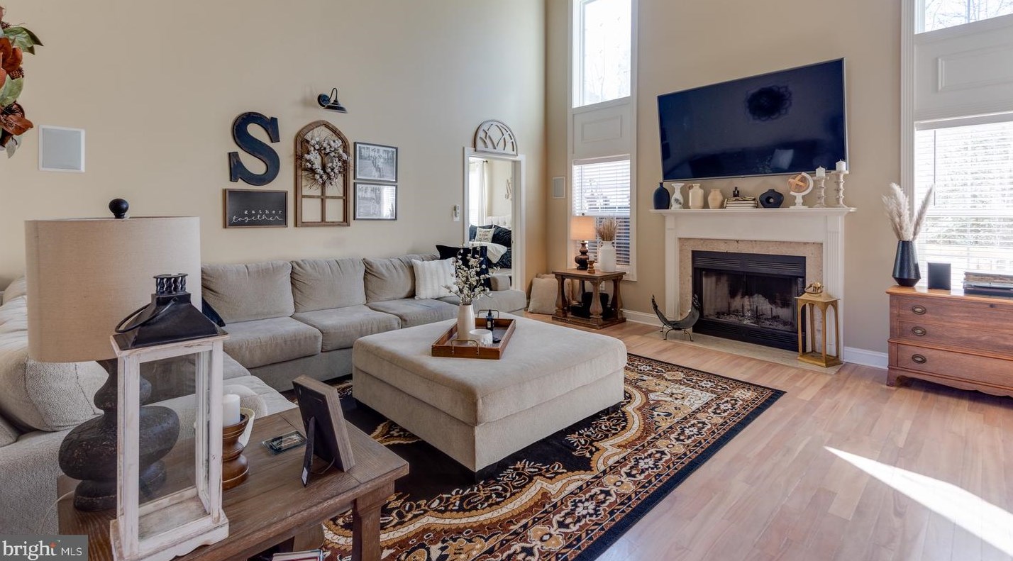 46979 Pembrooke St, Lex Pk MD  20653-8222 exterior