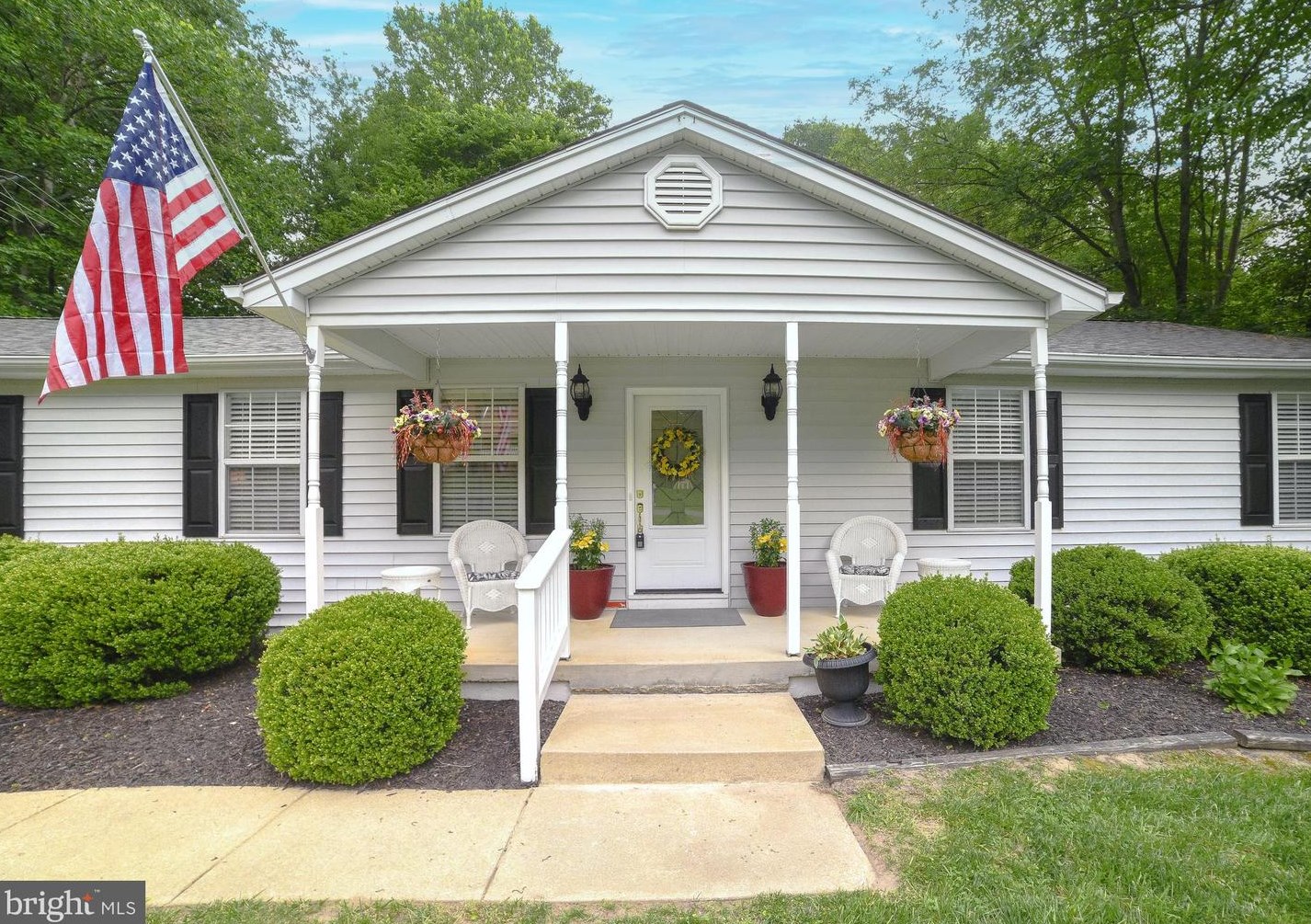 30170 Melissa Ct, Mechanicsville, MD 20659