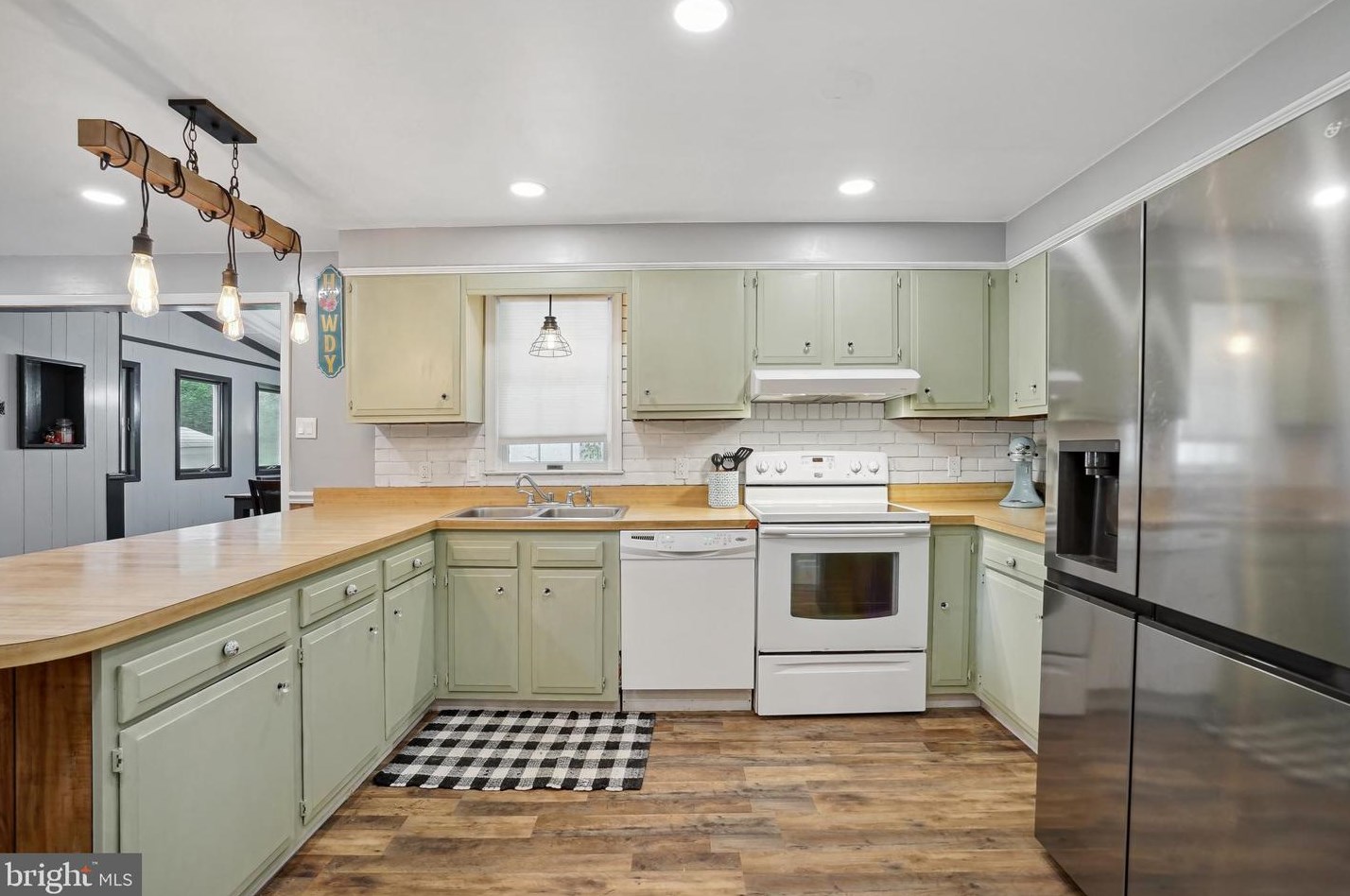 37694 Dogwood Ct, Mechanicsville MD  20659-2663 exterior