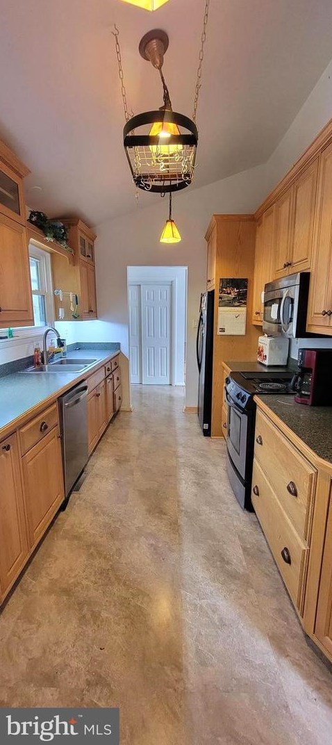 28994 Autumnwood Dr, Mechanicsville, MD 20659-4764