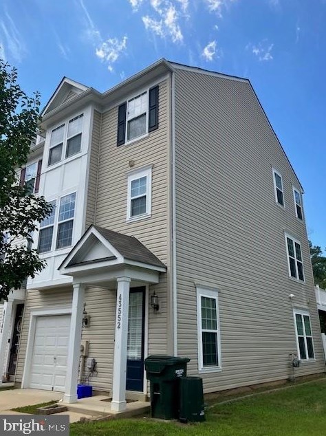 43552 Wild Iris St, California, MD 20619