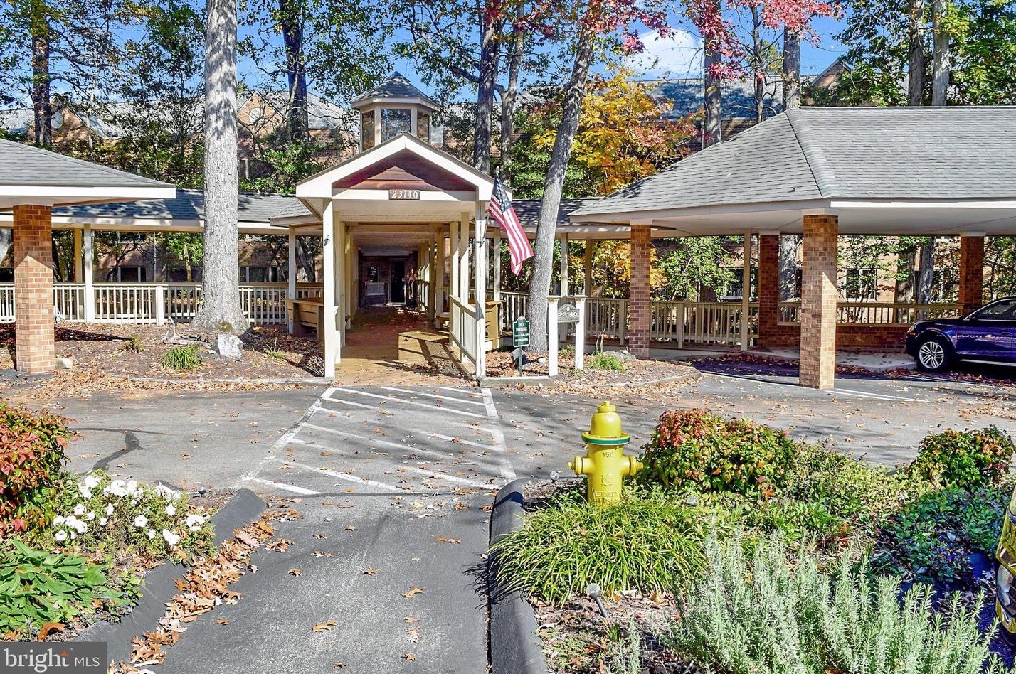 23140 Cobblestone Ln #207, California, MD 20619