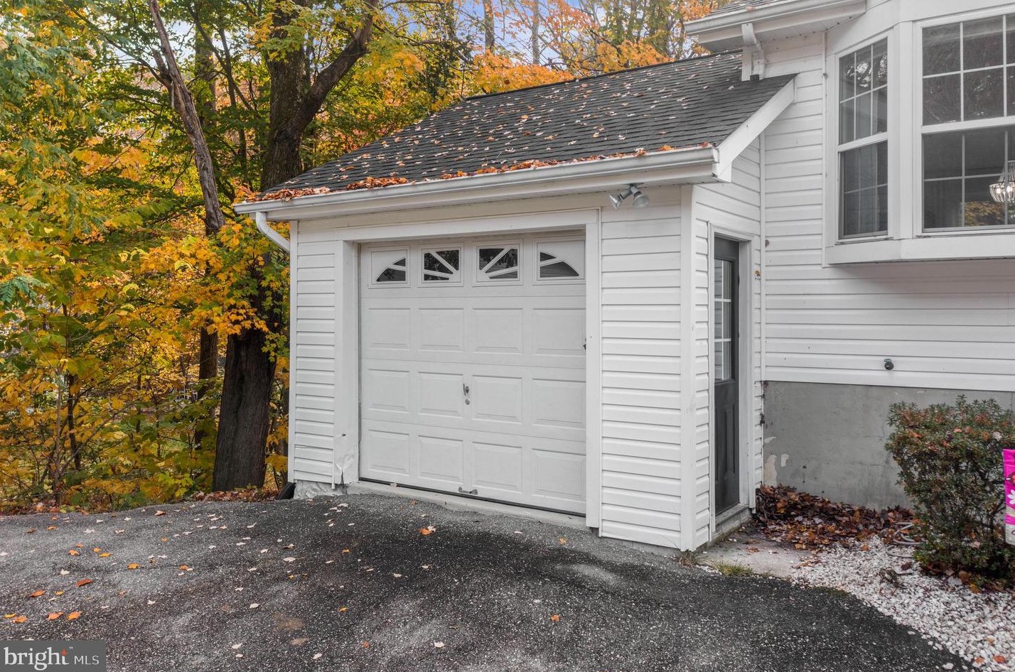 35899 Army Navy Dr, Mechanicsville MD  20659-2931 exterior