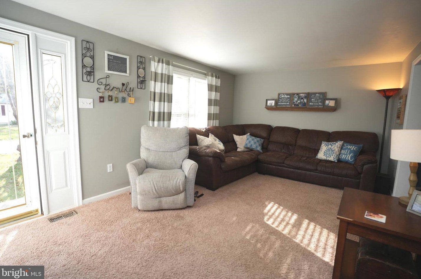 26413 Hillendale Rd, Hollywood, MD 20636