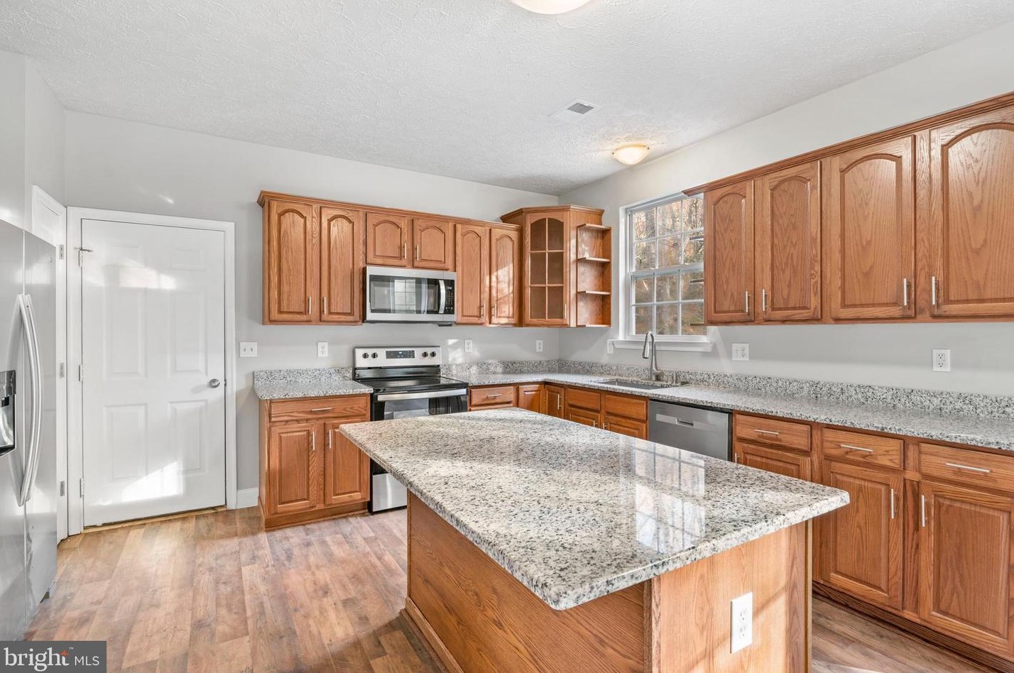 38141 Dons Way, Clements MD  20624-2345 exterior