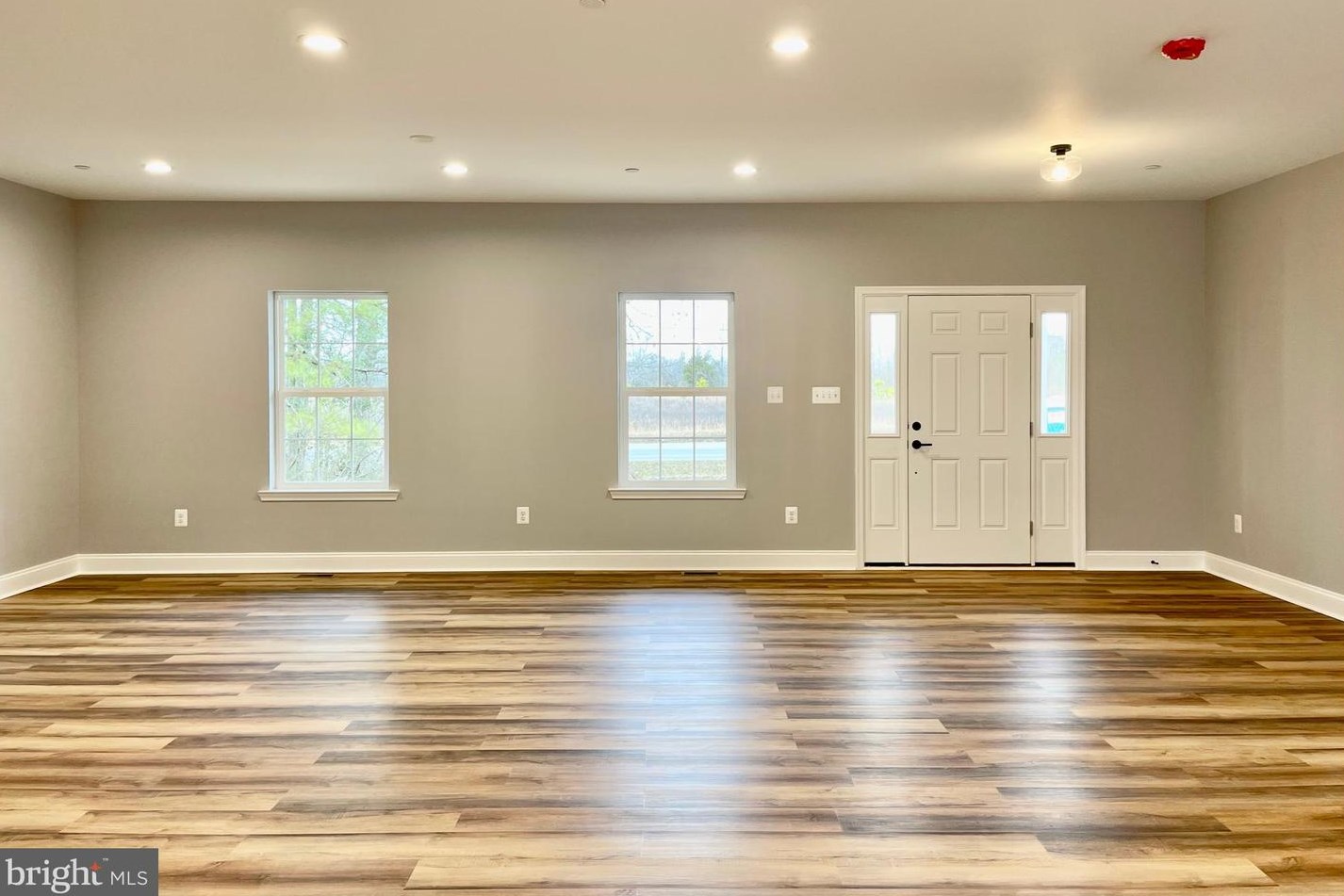 22146 Indian Bridge Rd, California, MD 20619