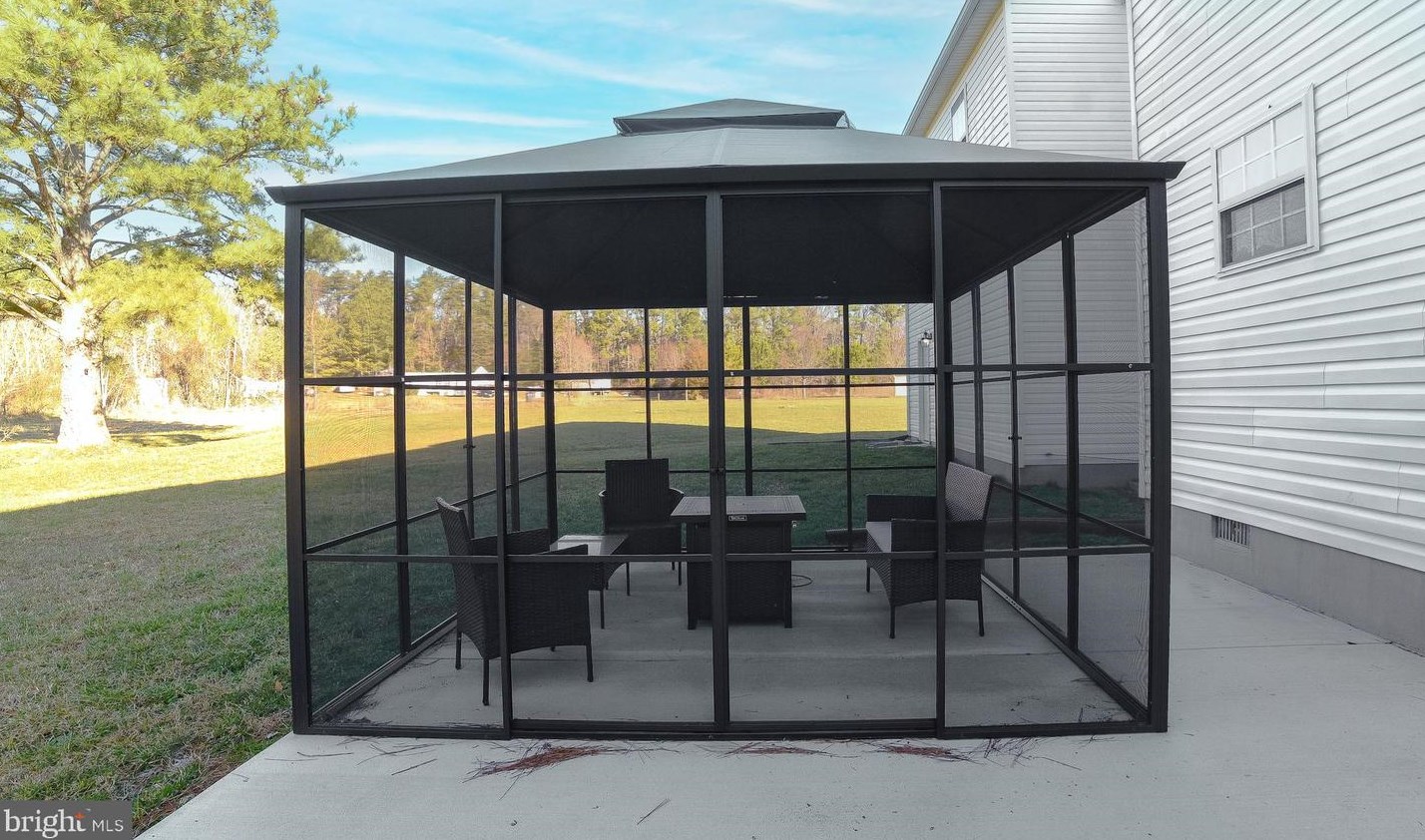 22030 Cartwright Rd, Leonardtown MD  20650-3518 exterior
