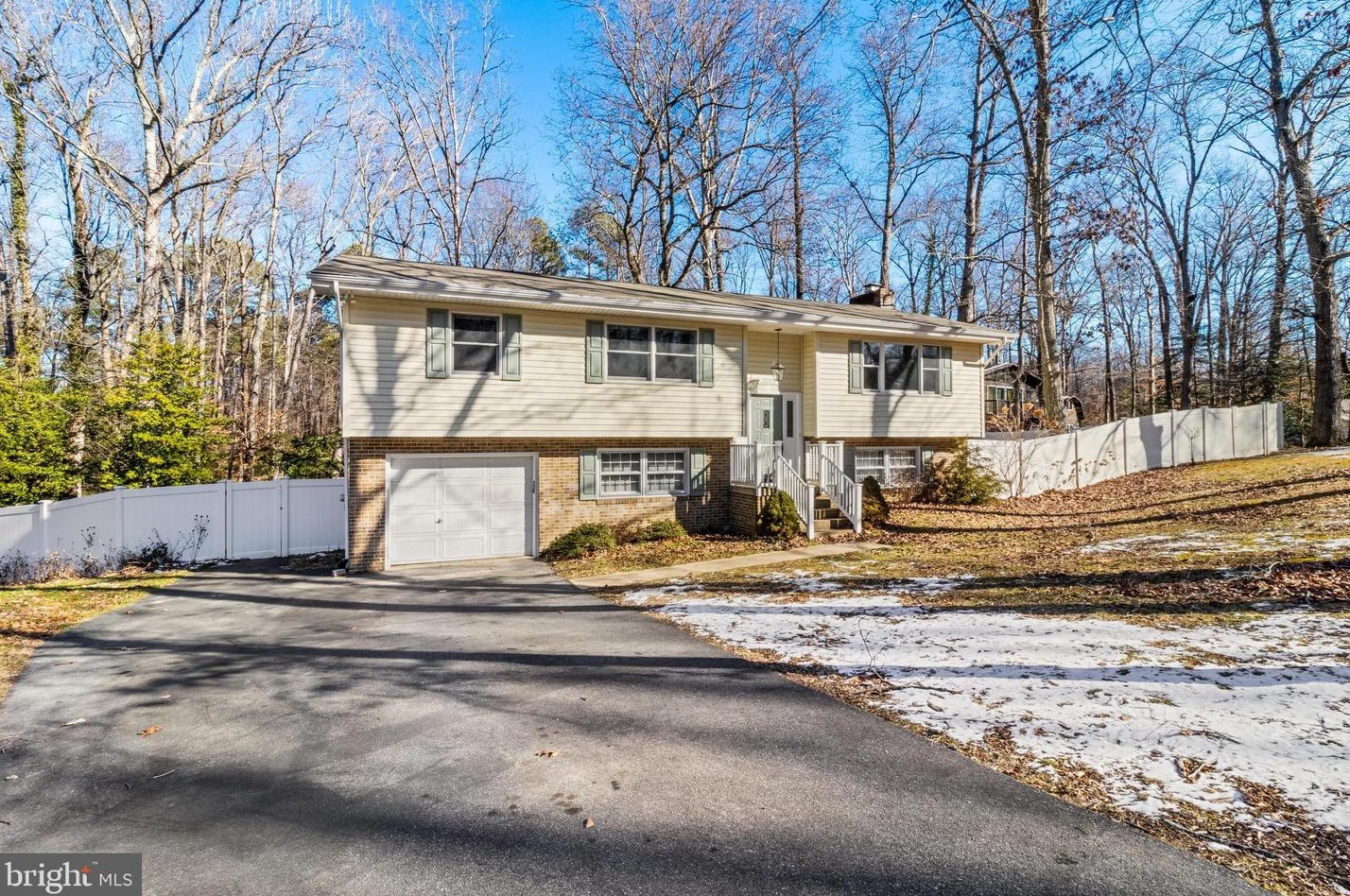 23560 Gross Dr, California, MD 20619