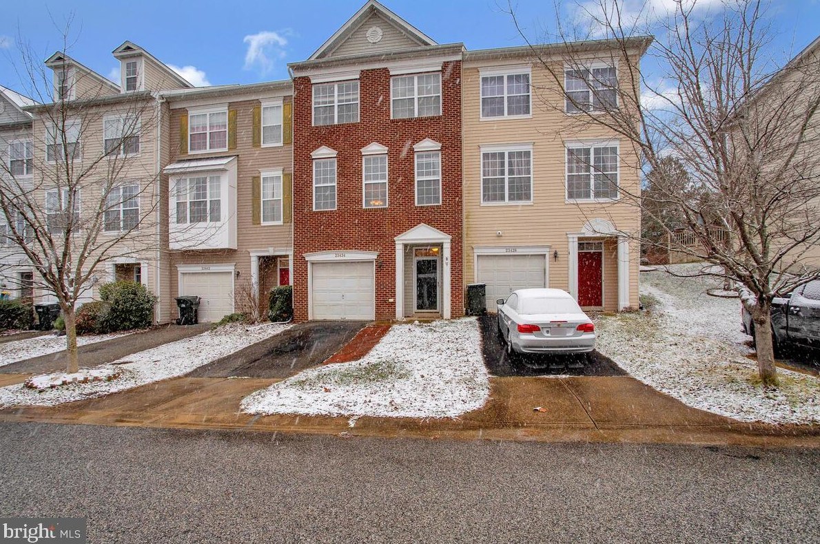 23434 Dahlia Cir, California, MD 20619-6153