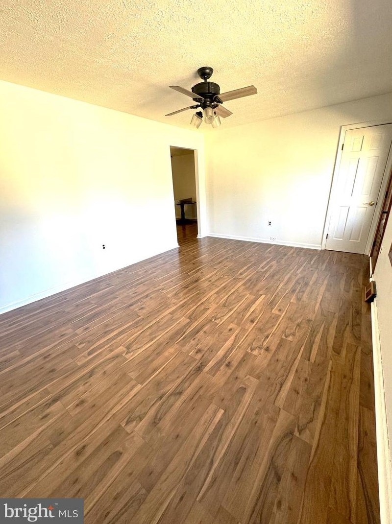 27052 Oxley Dr, Mechanicsville MD 20659-5803 exterior