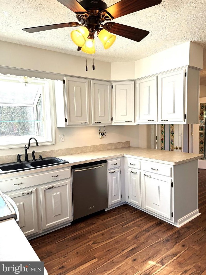 27052 Oxley Dr, Mechanicsville MD 20659-5803 exterior