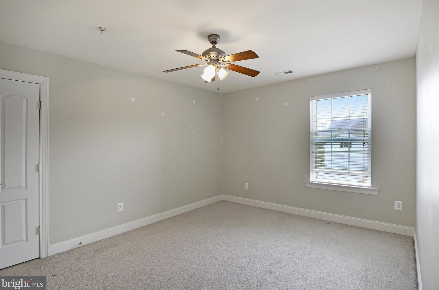 46991 Pembrooke St, Lex Pk MD  20653-8222 exterior