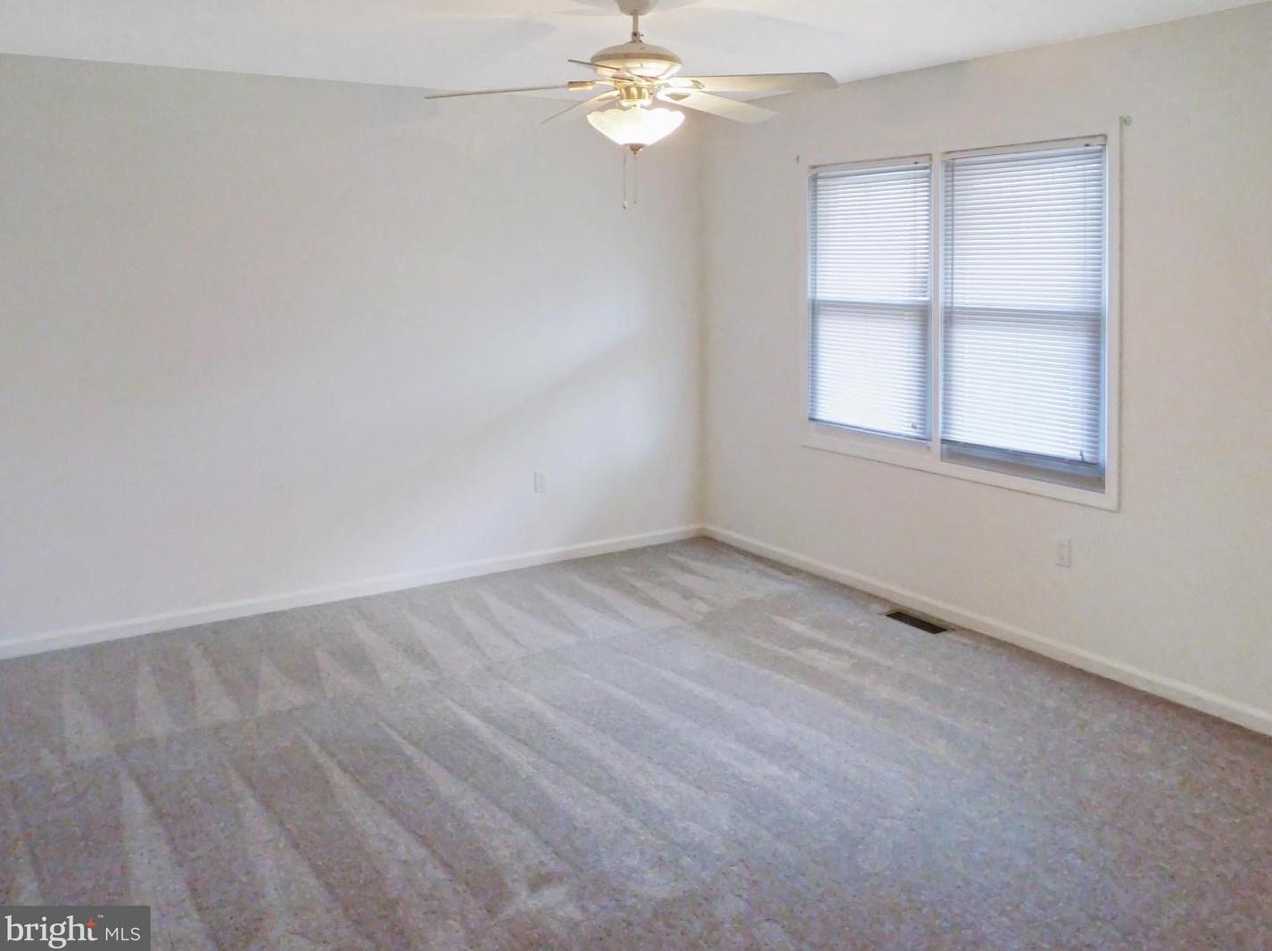 29697 Dogwood Cir, Mechanicsville, MD 20659