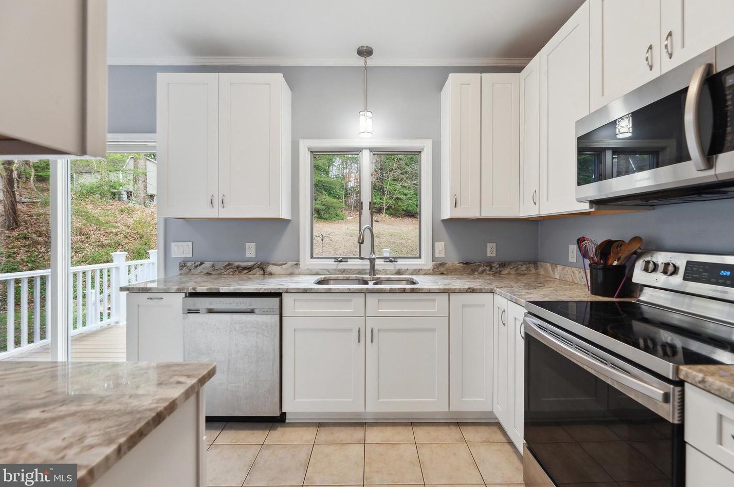 21744 Potomac View Dr, Leonardtown, MD 20650