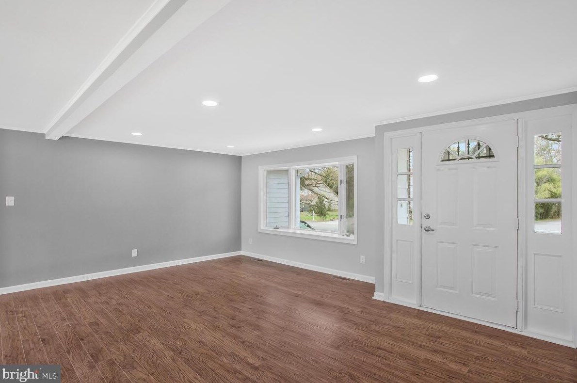 21388 Essex Dr, Lex Pk MD  20653-4121 exterior