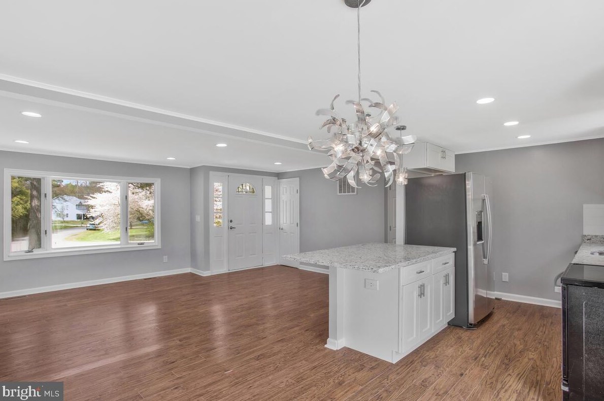 21388 Essex Dr, Lex Pk MD  20653-4121 exterior