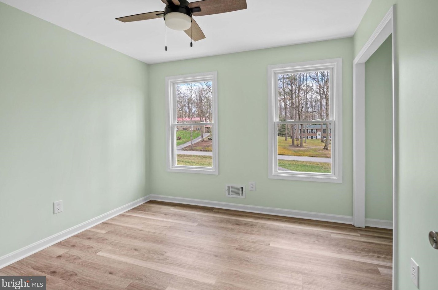 29725 Vincent Cir, Mechanicsville MD  20659-2208 exterior