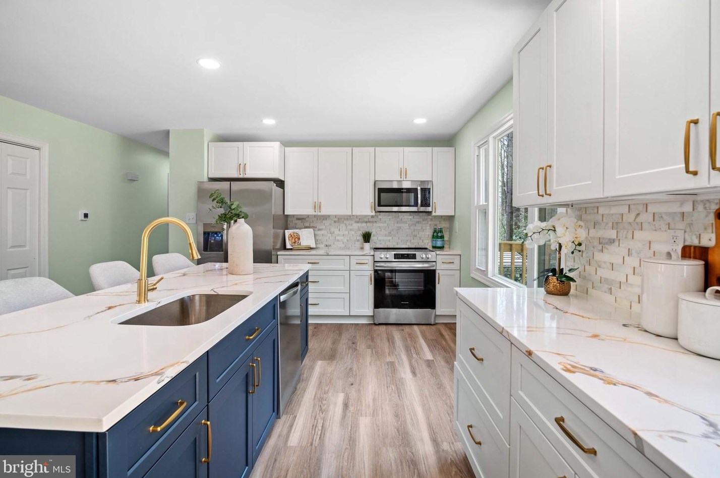 29725 Vincent Cir, Mechanicsville MD  20659-2208 exterior
