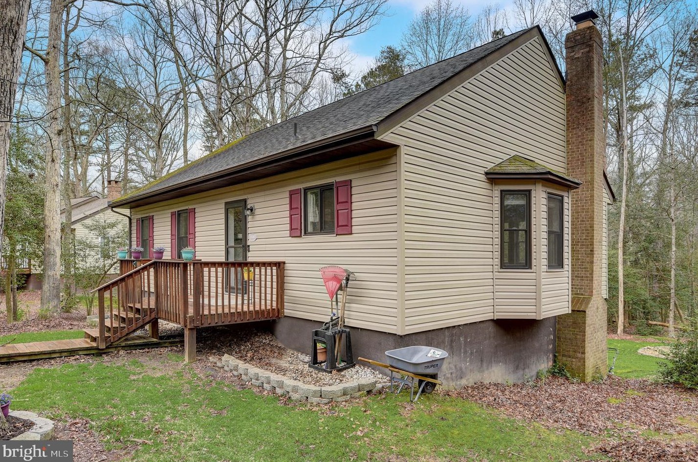 23265 Laurel Hill Dr, California, MD 20619