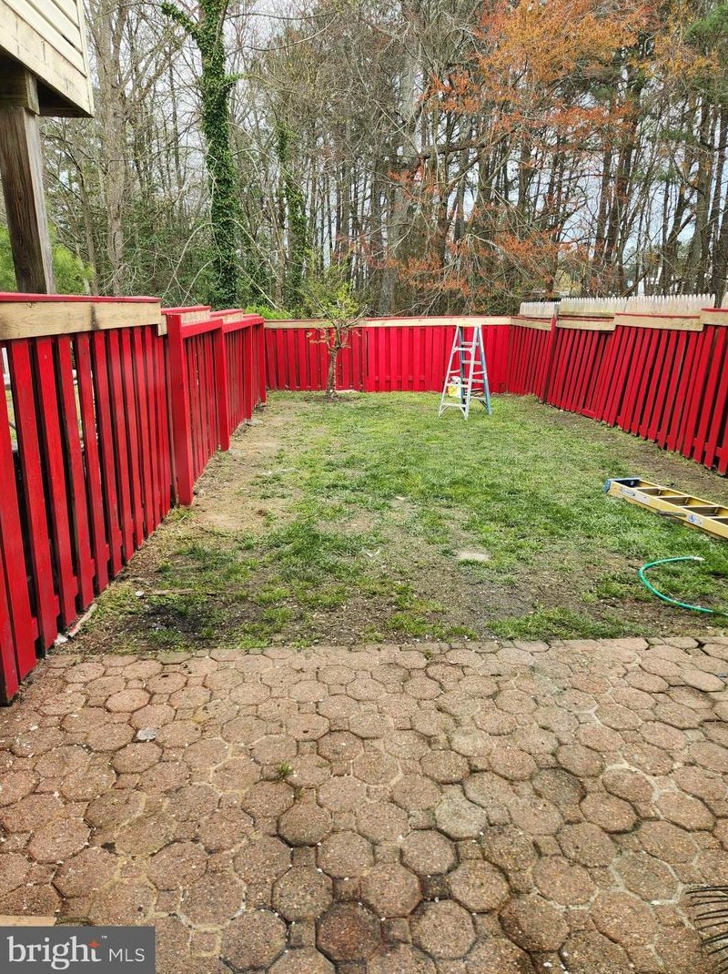 46363 Columbus Dr, Lex Pk MD  20653-2839 exterior