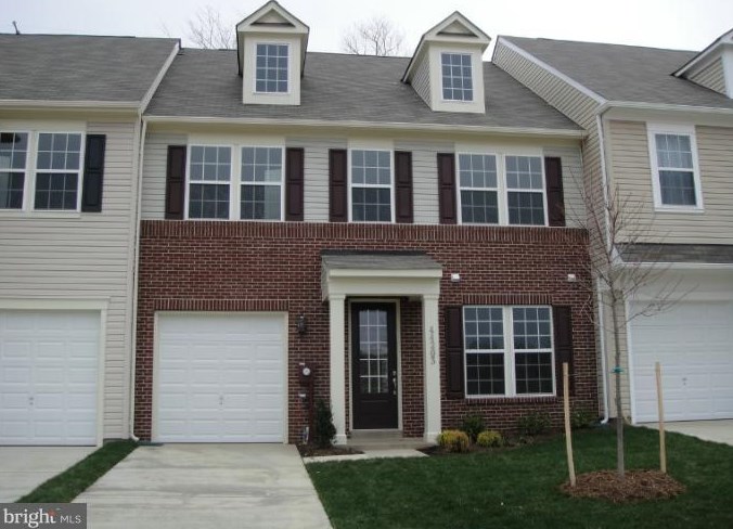 44203 Beaver Creek Dr, California, MD 20619