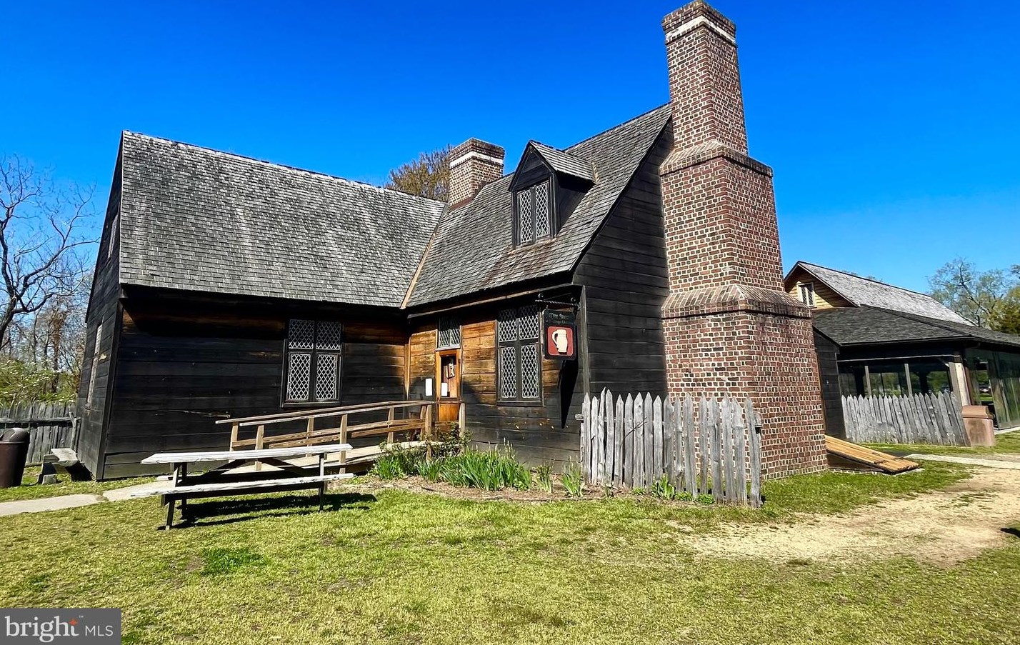 19505 Pt Lookout Rd, Lex Pk MD 20653-3123 exterior